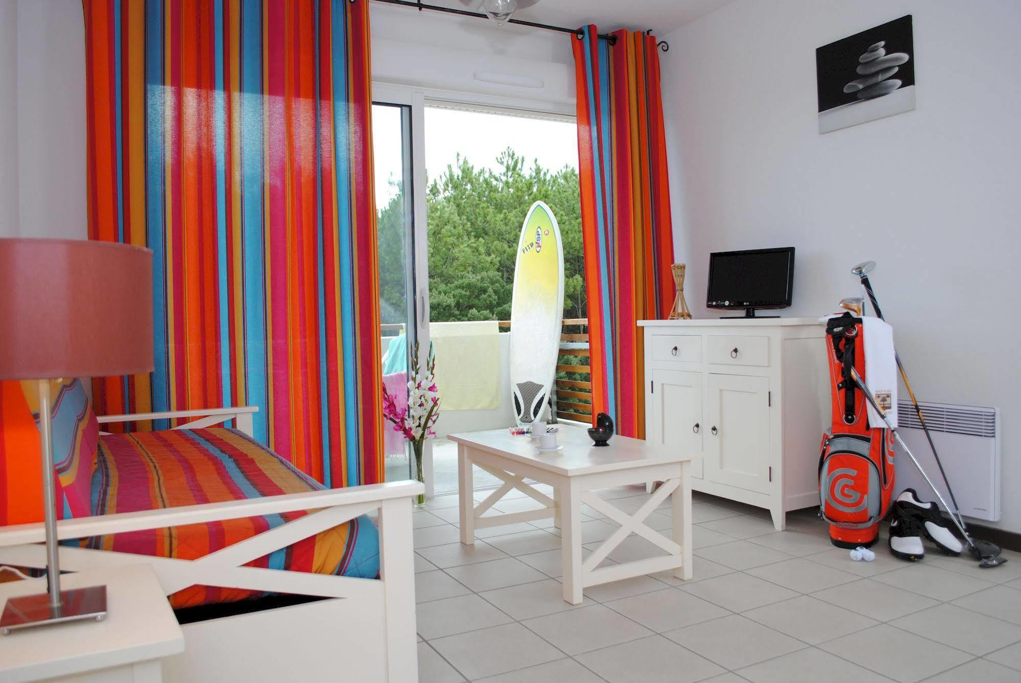 Residence Nemea Les Terrasses De L'Ocean Moliets-et-Maa Exteriör bild