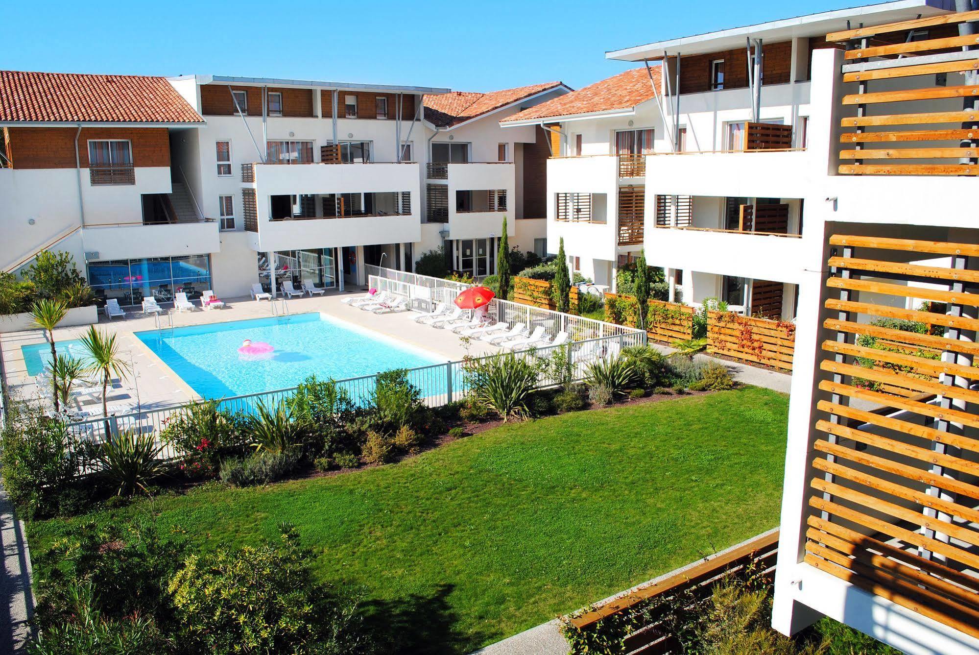 Residence Nemea Les Terrasses De L'Ocean Moliets-et-Maa Exteriör bild